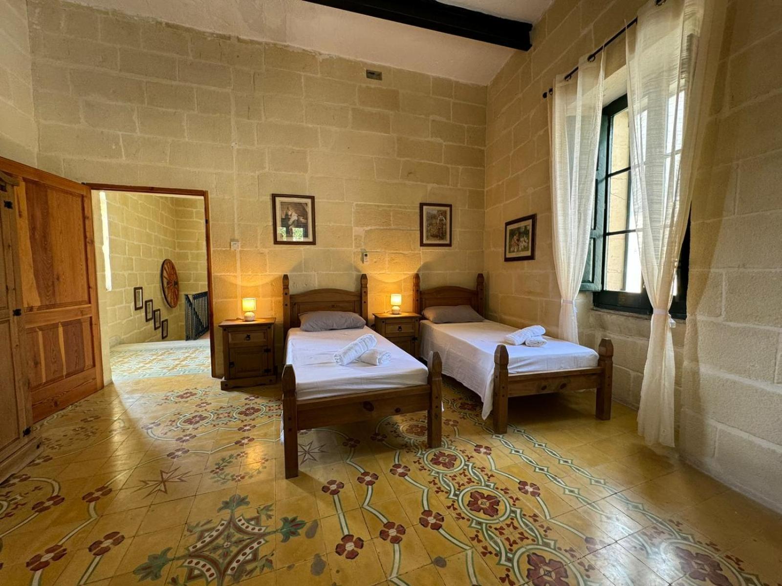 Tal-Kaptan Guest House Виктория Екстериор снимка