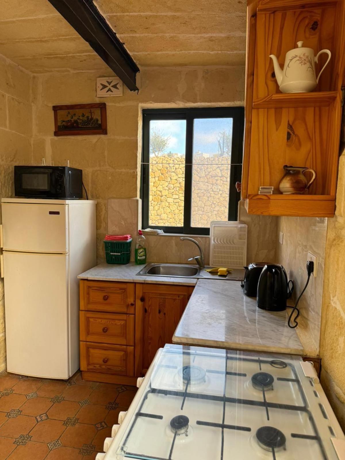 Tal-Kaptan Guest House Виктория Екстериор снимка