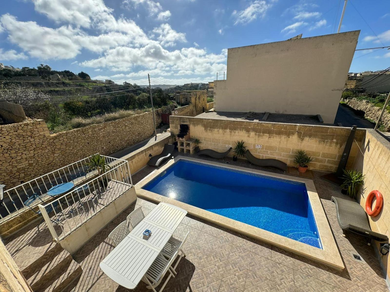 Tal-Kaptan Guest House Виктория Екстериор снимка